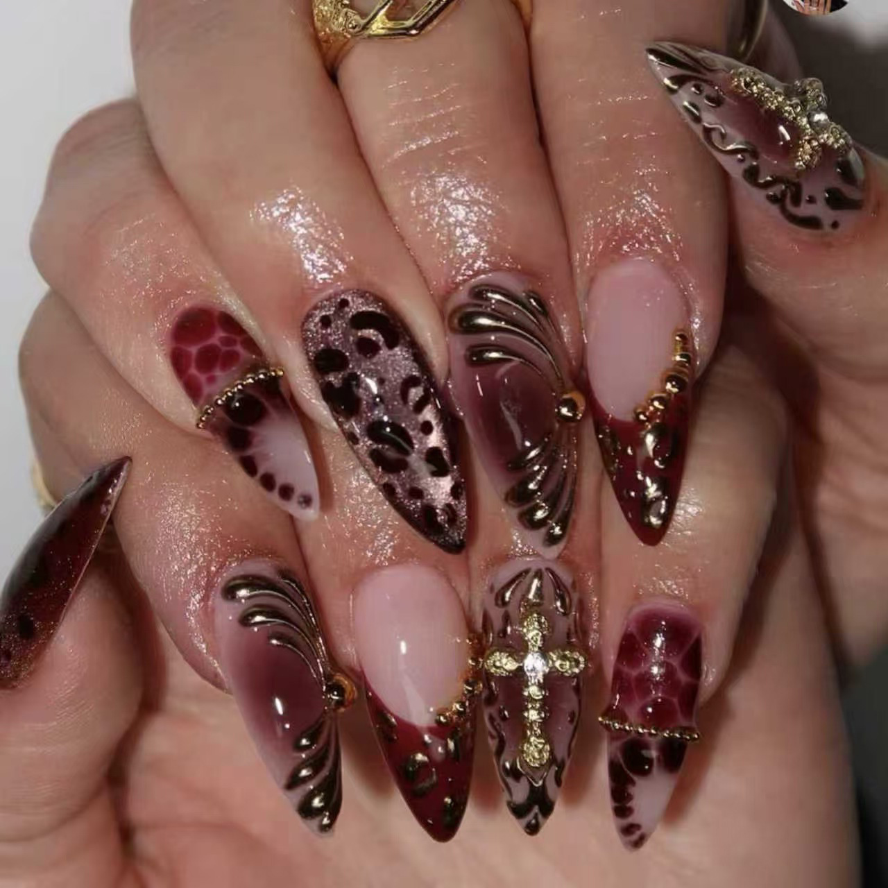 Pressed Flower Art - Unhas postiças médias para mulheres, gradiente
