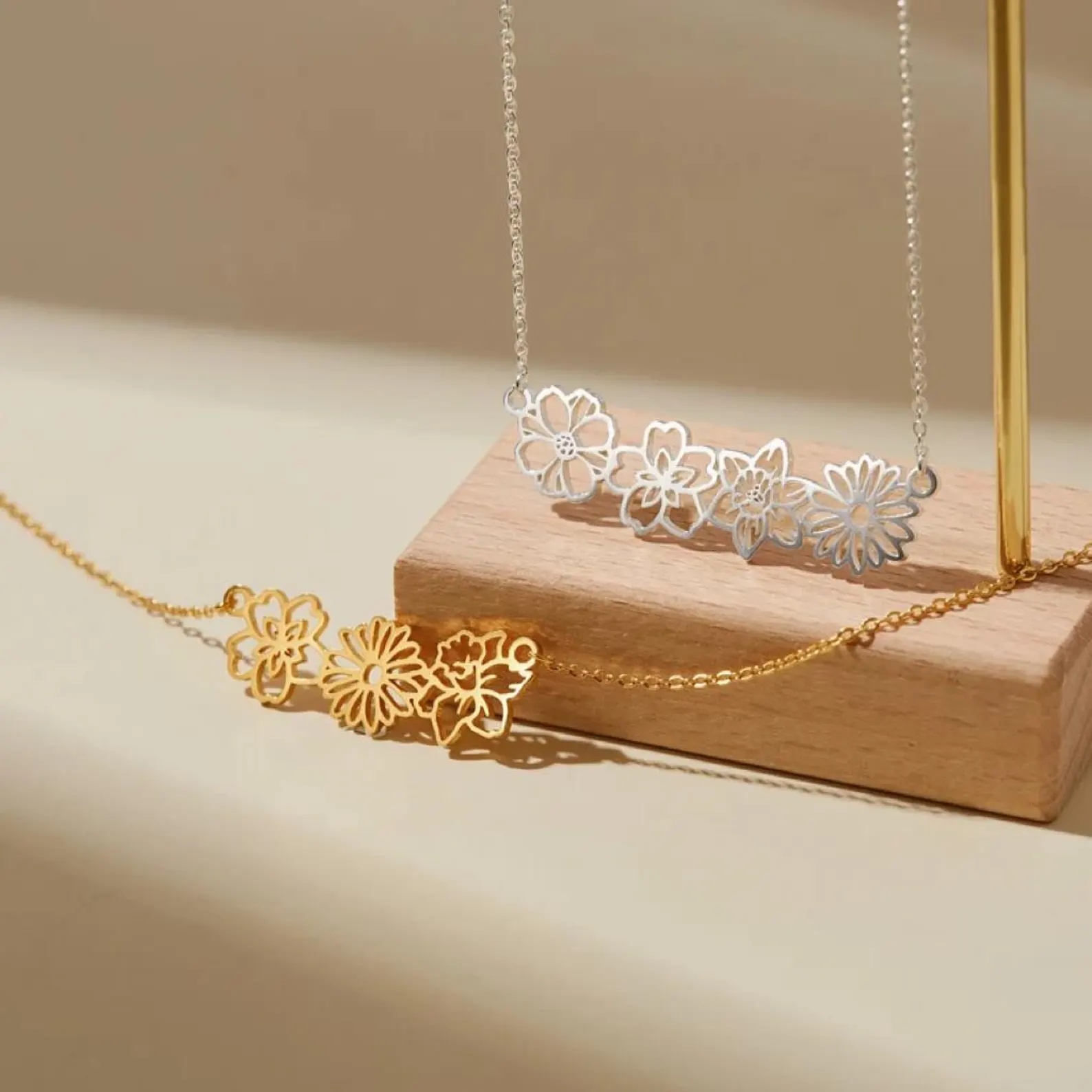 Amaxer personalizado múltiplo  - Birth Flower Necklace avaliação e preço