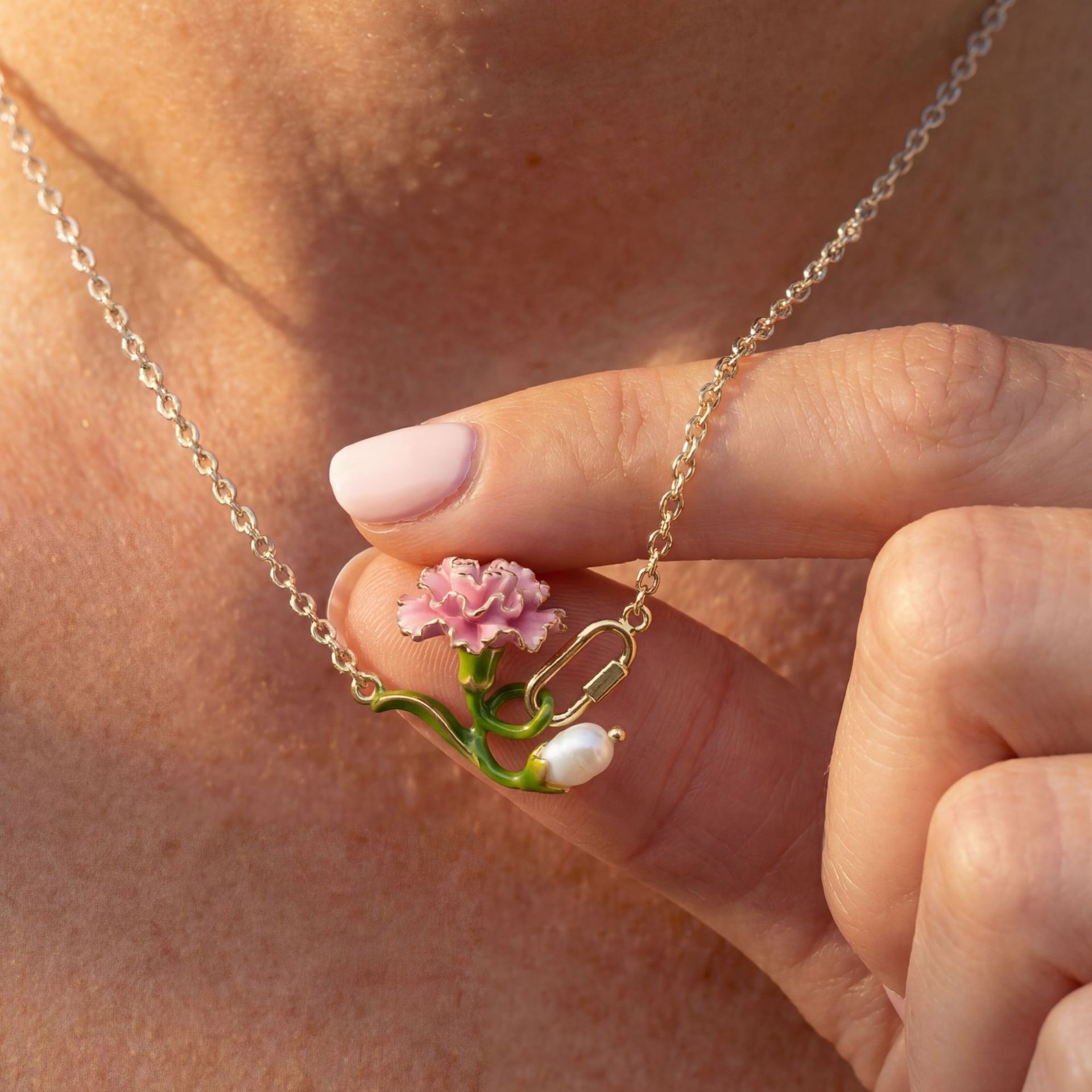 Colar de Flor do Mês de Nascim - Birth Flower Necklace avaliação e preço