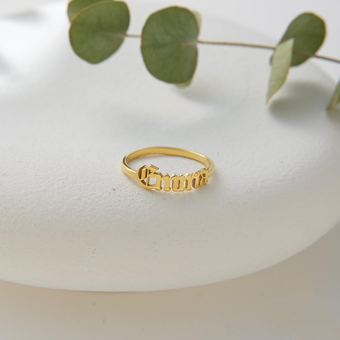 Anel de ouro personalizado fem - Initial Ring Custom avaliação e preço